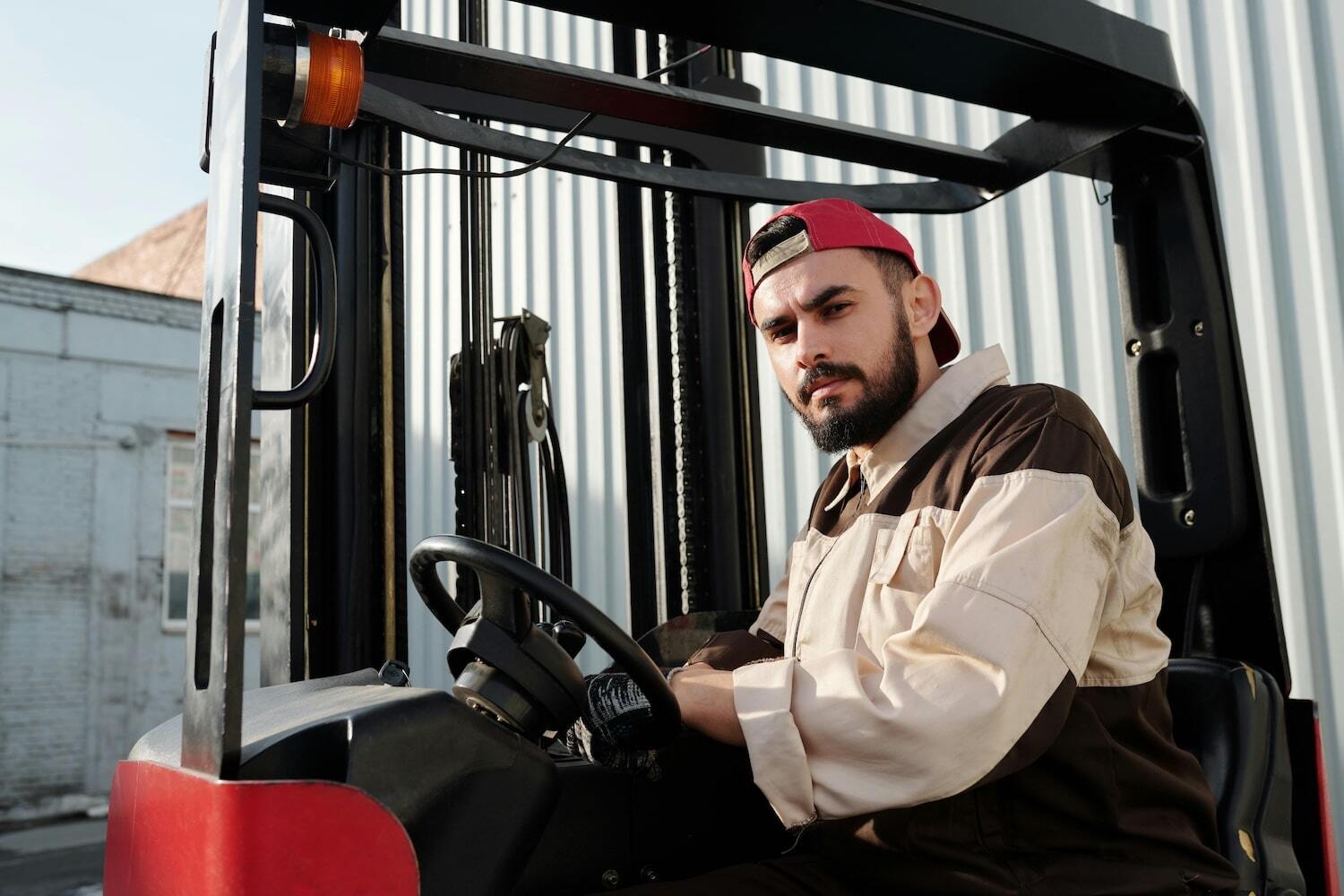 penurie main doeuvre trnasport logistique-min
