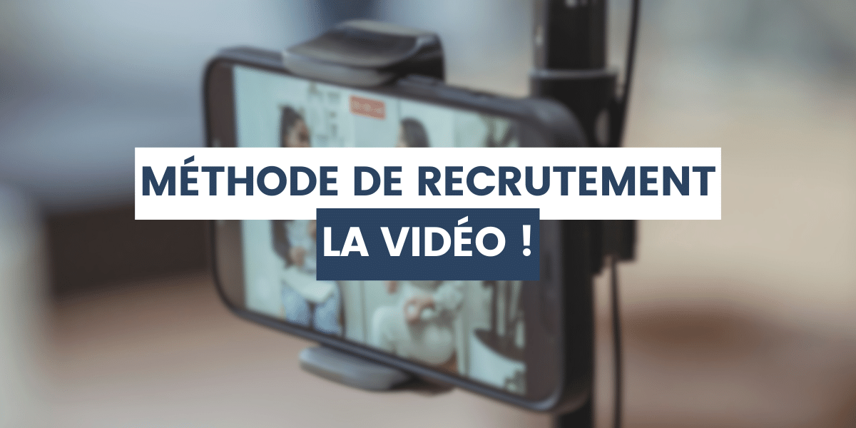 collaborateurs qui se prennent en vidéo