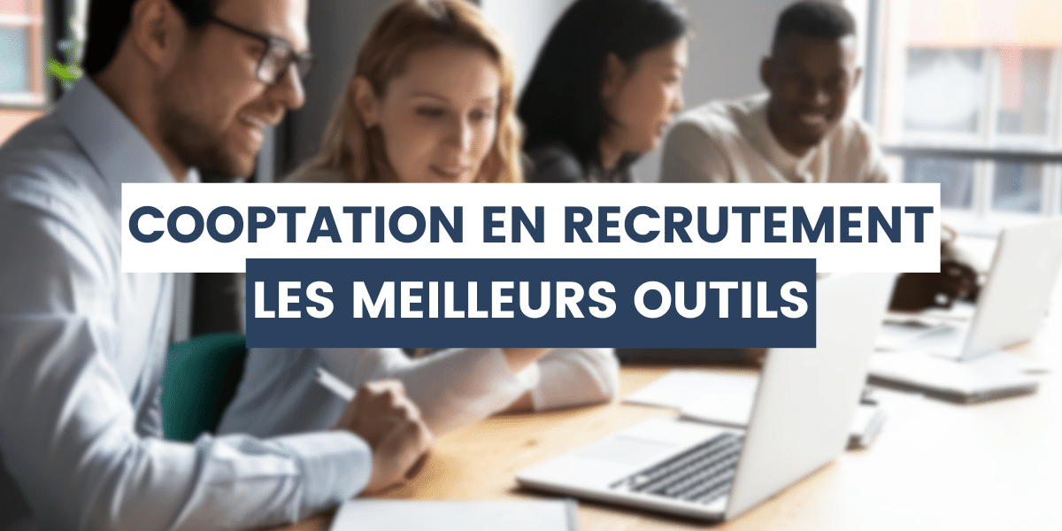 collaborateurs qui comparent les meilleurs outils de cooptation